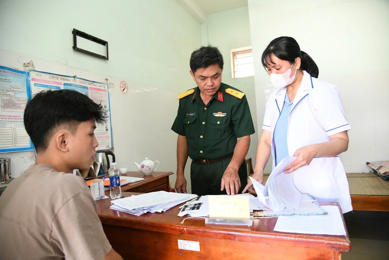 Bộ CHQS tỉnh Tây Ninh kiểm tra công tác khám sơ tuyển nghĩa vụ quân sự