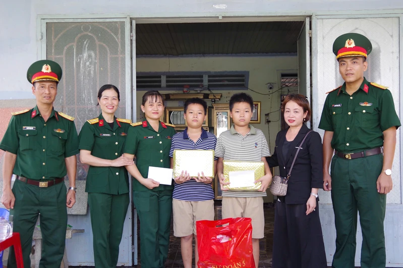 Ngát hương trên dải đất miền Đông