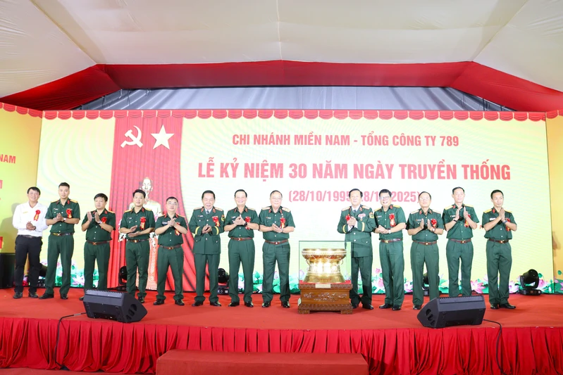 Chi nhánh miền Nam - Tổng Công ty 789 Bộ Quốc phòng: Tự hào 30 năm xây dựng và trưởng thành 
