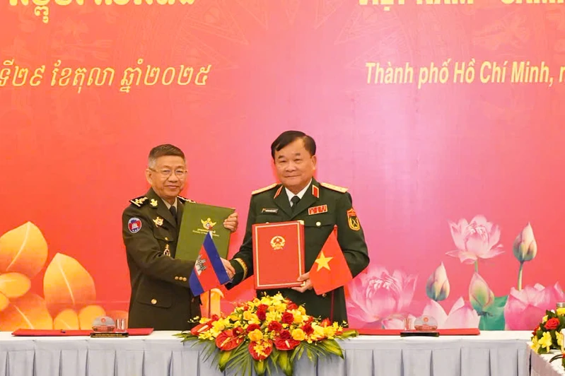 Đối thoại Chính sách quốc phòng Việt Nam - Campuchia lần thứ 8