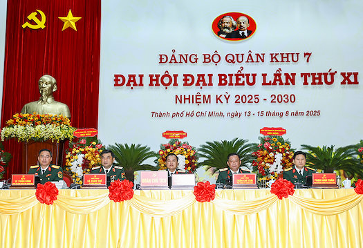 Khai mạc Đại hội đại biểu Đảng bộ Quân khu 7 lần thứ XI 