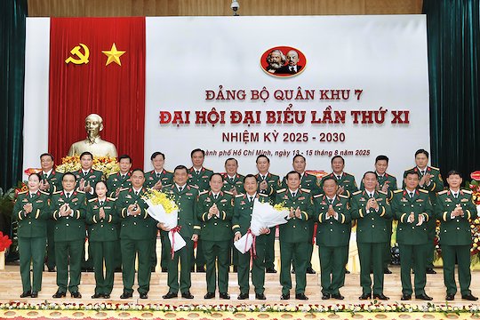 Thiếu tướng Trần Vinh Ngọc, Chính ủy Quân khu 7 được bầu giữ chức Bí thư Đảng ủy Quân khu 7 nhiệm kỳ 2025 - 2030