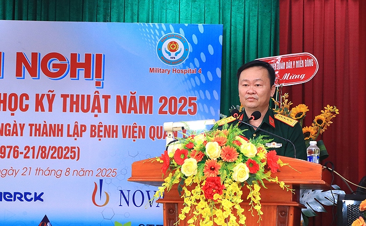 Bệnh viện Quân y 4: Sinh hoạt khoa học kỹ thuật “Đổi mới – Sáng tạo  – Tiếp cận phát triển kỹ thuật mới”.