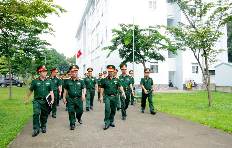 Quân khu 7 kiểm tra công tác quản lý, sử dụng nhà ở công vụ tại Sư đoàn 309