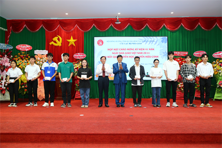 Hội đồng hương Quảng Bình họp mặt kỷ niệm 41 năm Ngày nhà giáo Việt Nam