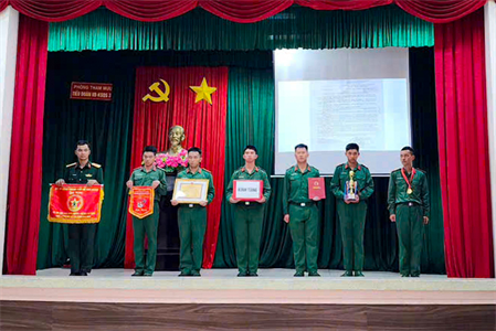 Tiểu đoàn Vệ binh - Kiểm soát quân sự 31 tổ chức tập huấn cán bộ năm 2025