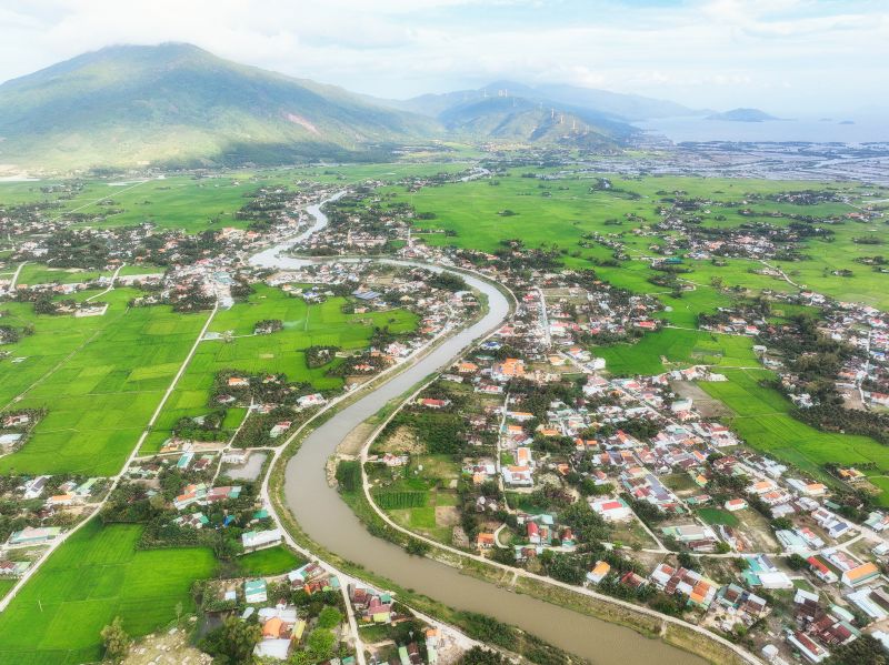 Khánh Hòa họp bàn với Liên danh Becamex IDC – VSIP về việc đầu tư các dự án